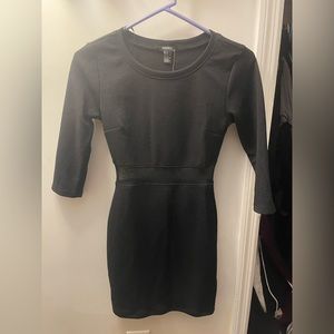 NWT Forever 21 3/4 Sleeve Mini Dress Size Small